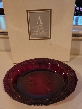 Avon Cape Cod Collection Ruby Red Glass Pie Serving Dish